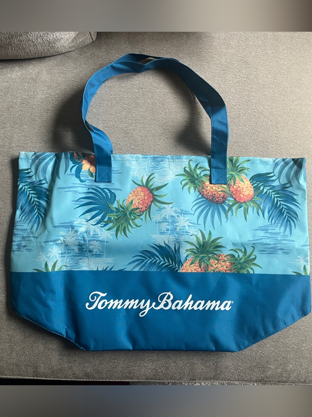 Tommy Bahama Teal Pineapple Print Beach Tote